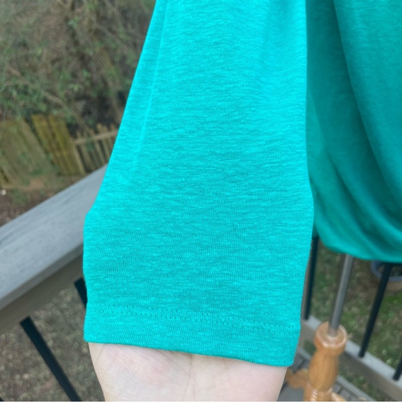 Lafayette 148 NY front draped freshwater linen 3/4 sleeve top size M - Picture 5 of 9